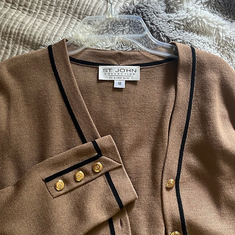 ST. JOHN Camel Cardigan - SZ 10- NWT